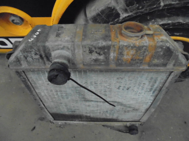 For FORD 4000 4600 RADIATOR (ORIGINAL FOMOCO NEEDS NEW CORE)