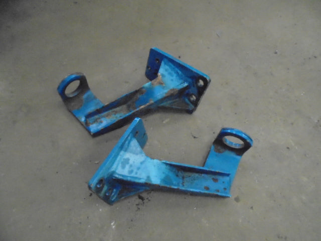 For FORD 4600 Q CAB FRONT MOUNTING BRACKETS LH & RH