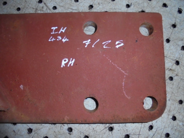 For INTERNATIONAL 434 RH FRONT CAB MOUNT