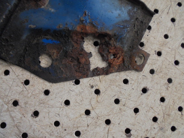 For FORD 4600 FRONT AXLE BOULSTER COVER PLATE - under headlamps
