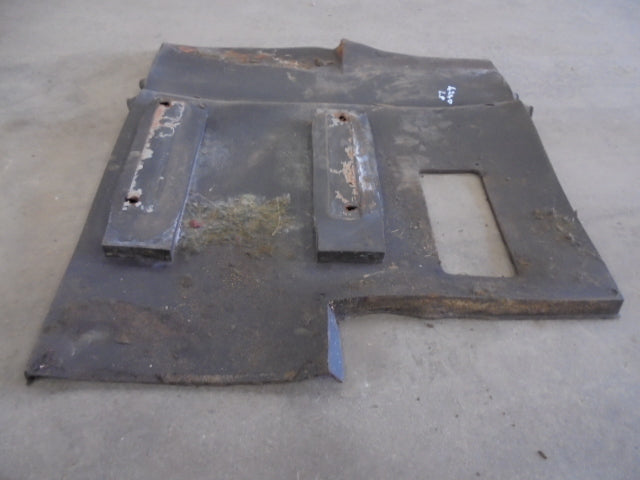 For CASE 42 series LP CAB MAT UNDER SEAT all complete
