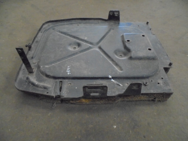 For FORD 7840 ENGINE BULKHEAD COVER PLATE
