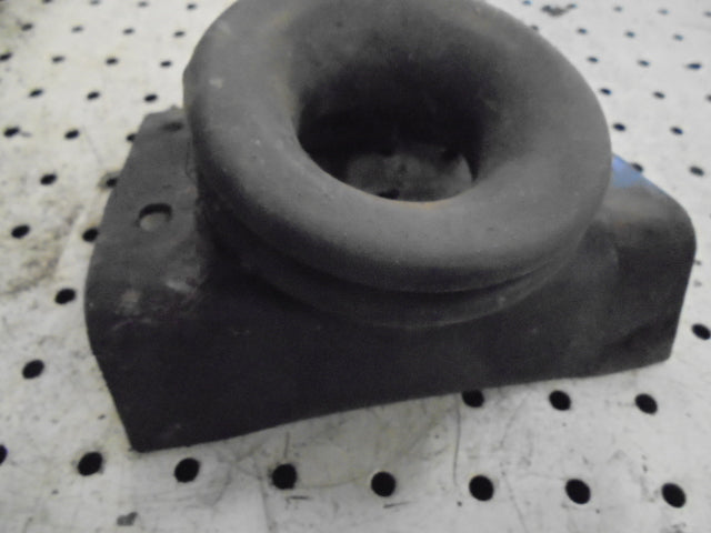 For FORD 4600 Q CAB STEERING COLUMN RUBBER GAITER