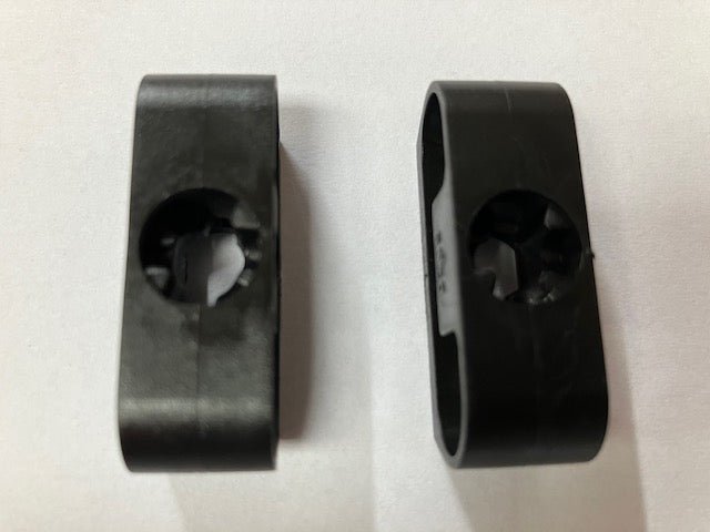 Ford New Holland Cab Air Filter Guard Retaining Clip - PAIR