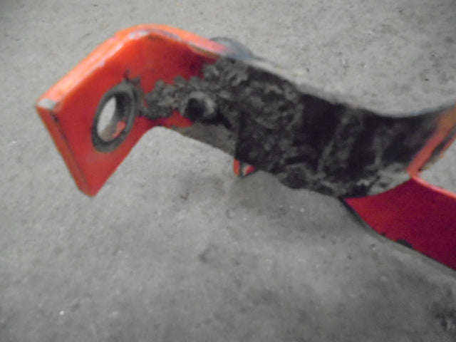For DAVID BROWN 1490 RH DIESEL TANK STRAPS