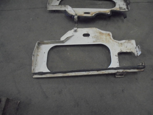 For DAVID BROWN 990 995 996 DB SAFETY CAB FRONT LOWER PANELS LH & RH