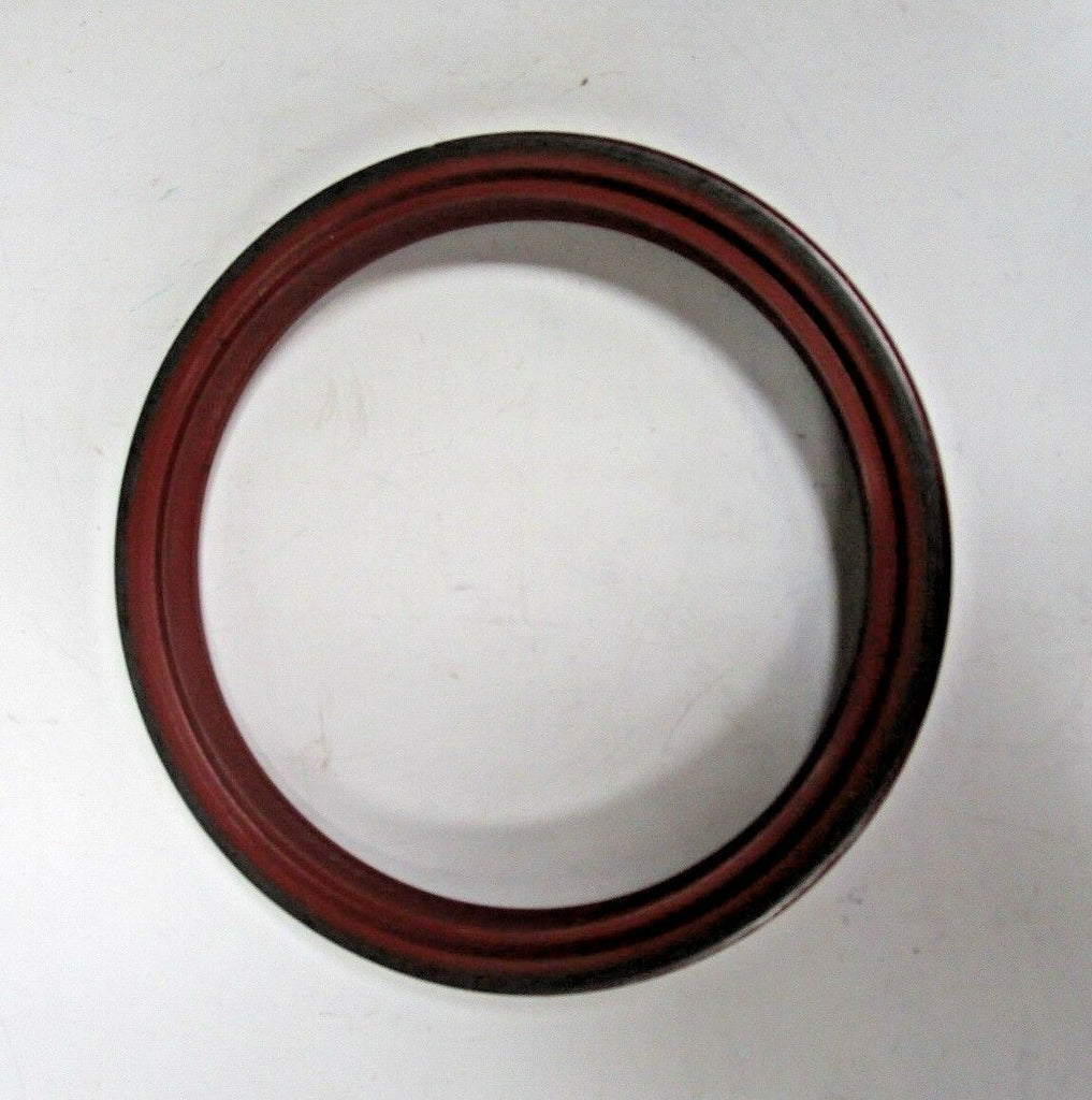 Case IH Rear Main Oil Seal - lip