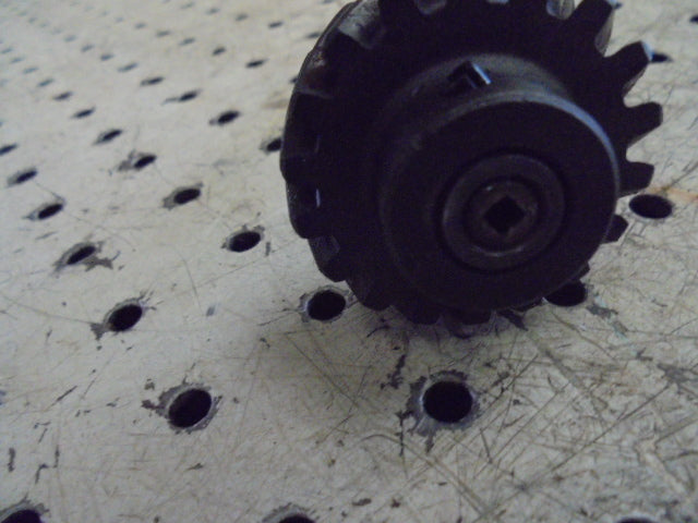 For FORD 4600 ENGINE TACHO DRIVE GEAR & SHAFT