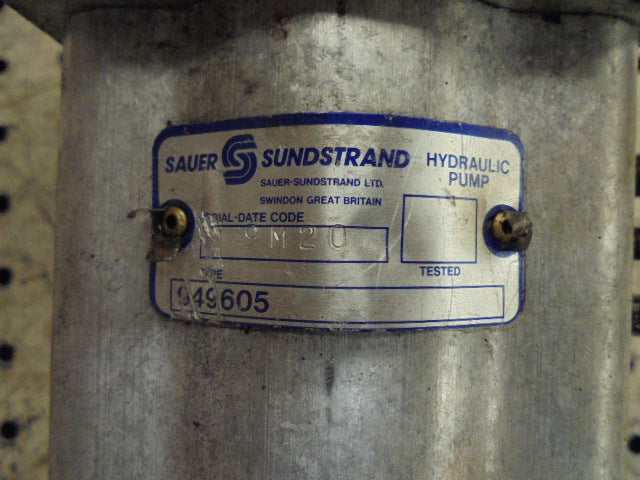 For DAVID BROWN 1490 SINGLE HYDRAULIC PUMP SAUER SUNDSTRAND