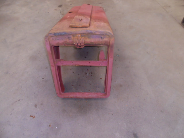 For INTERNATIONAL 434 BONNET ASSEMBLY