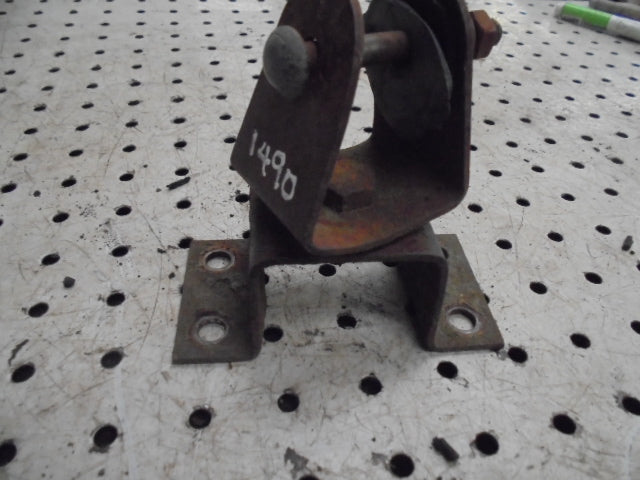 For DAVID BROWN 1290 1390 1490 REAR WORK LAMP MOUNTING BRACKET ON MUDGUARD