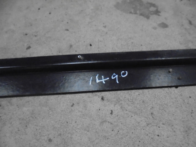 For DAVID BROWN 1290 1390 1490 CAB ROOF PLASTIC PANEL STEEL SUPPORT BRACKET