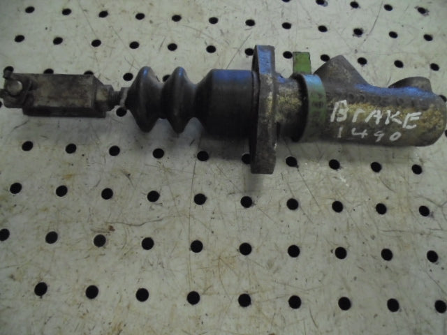 For DAVID BROWN 1490 1390 BRAKE MASTER CYLINDER