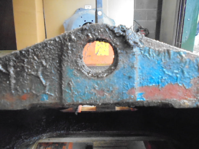 For FORD 4000 4600 4610 FRONT AXLE MOUNTING BOULSTER