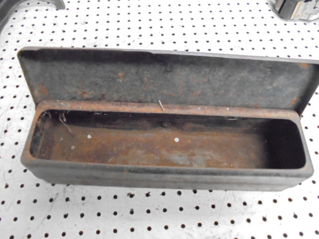 For FORD 5610 6610 TOOL BOX LP CAB (original box)