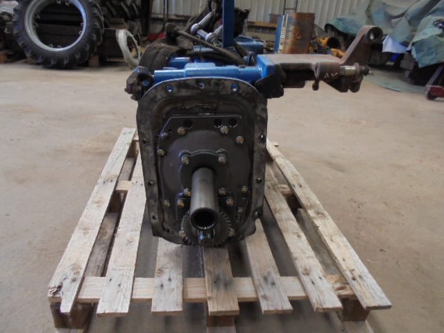 For FORD 5030 GEARBOX ASSEMBLY SHUTTLE BOX