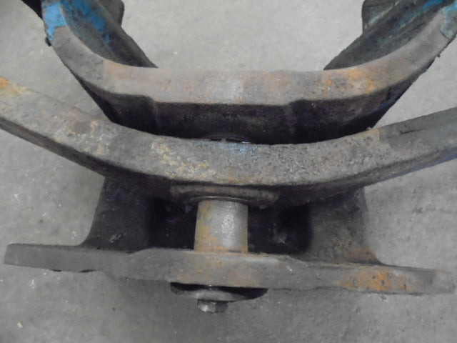 For FORD 2600 FRONT AXLE BEAM & CARRIER/BOULSTER