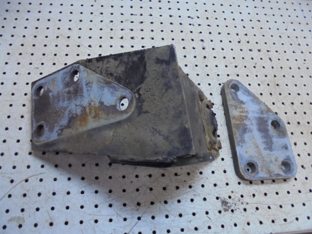 For CASE 4240 LP CAB FRONT LH CAB MOUNT