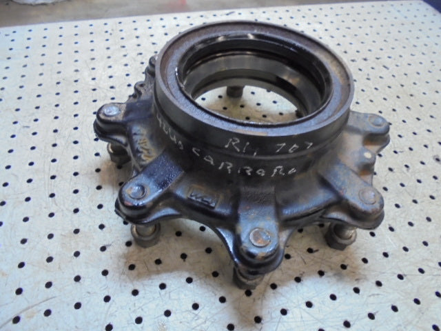 For CASE 4240,30 / 895 CARRERO 707 4wd FRONT AXLE WHEEL HUB B