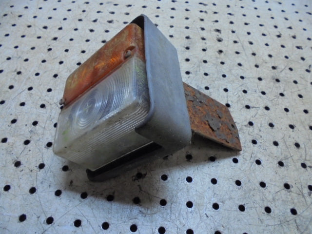 For CASE 42 Series LP CAB RH FRONT INDICATOR & SIDE LAMP BRACKET