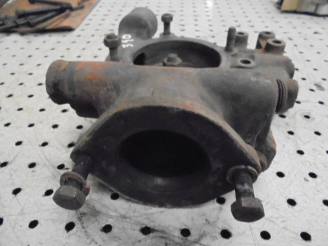 For MASSEY FERGUSON 390 ENGINE WATER PUMP HOUSING