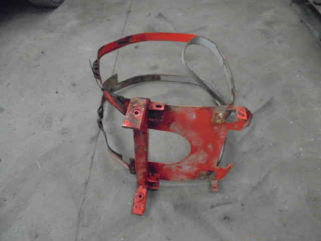 For DAVID BROWN 996 DIESEL TANK MOUNTING BRACKET & STRAPS (Q cab)