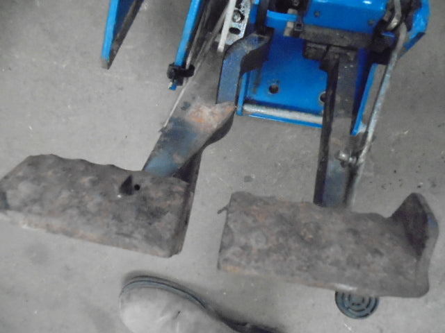 Ford 5610 6610 7610 Super Q Cab Brake Pedals With Mounting Frame Asembly And Foot Throttle Pedal