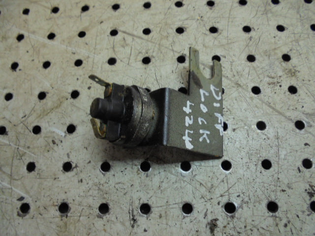 For CASE 4240 DIFF LOCK SAFETY SWITCH BRACKET
