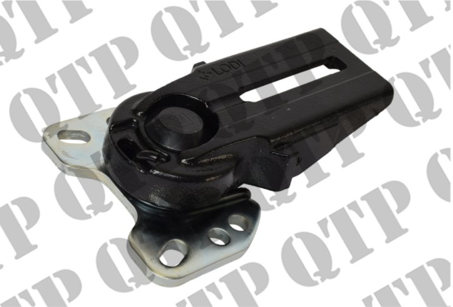 For Massey Ferguson 54 57 64 66 67 74 76 77 Mudguard Bracket Pivot LH