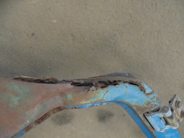 For FORD 4600 6610 7610 Q CAB RH DOOR FRAME