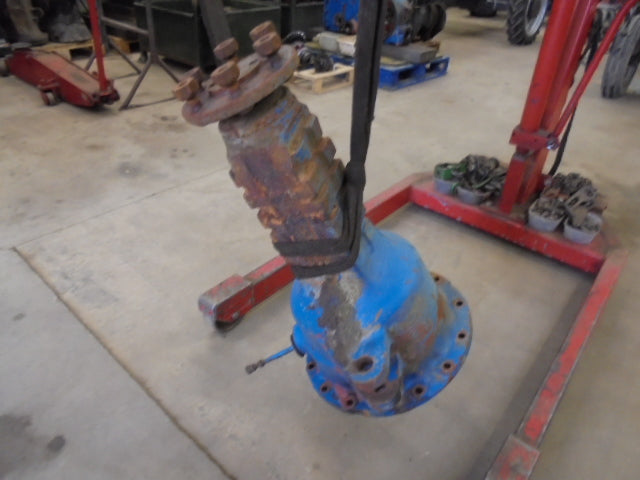 For FORD 4000 / 4600 LH REAR TRUMPET HOUSING ASSEMBLY WITH BRAKES