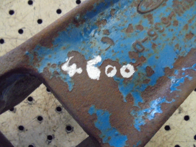For FORD 4600 / 4000 TOP LINK BRACKET HOLDER