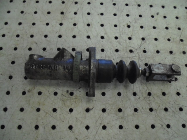 For DAVID BROWN 1490 1390 BRAKE MASTER CYLINDER