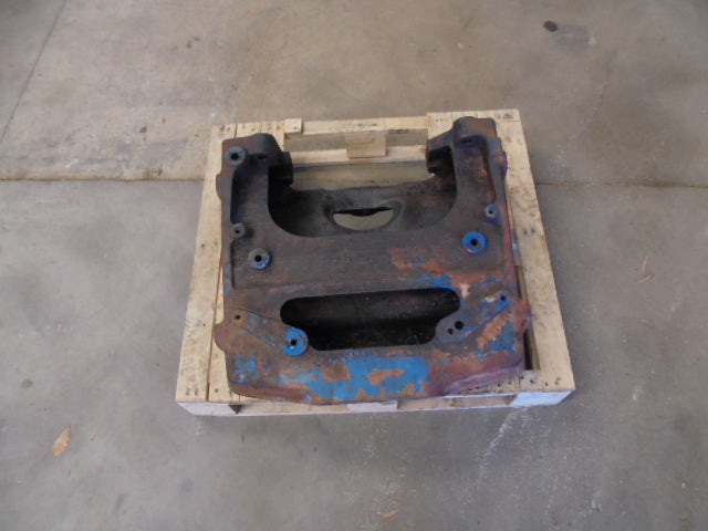 For FORD 4600 2wd FRONT AXLE BOULSTER Good Centre Pin Hole
