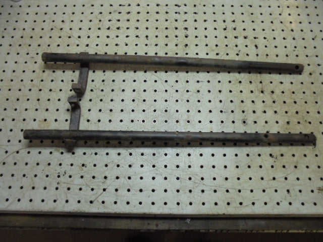 For CASE 4240/4230 LP CAB ROOF BRACKETS - PAIR