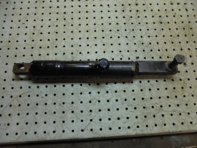 For CASE 42 Series REAR HYDRAULICS ASSISTOR RAM