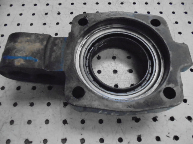 For FORD 5610 6610 7610 PTO SHAFT REAR BEARING HOUSING