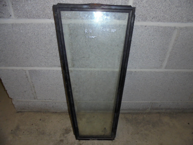 For FORD 5610 AP CAB RH LOWER FRONT GLASS & FRAME