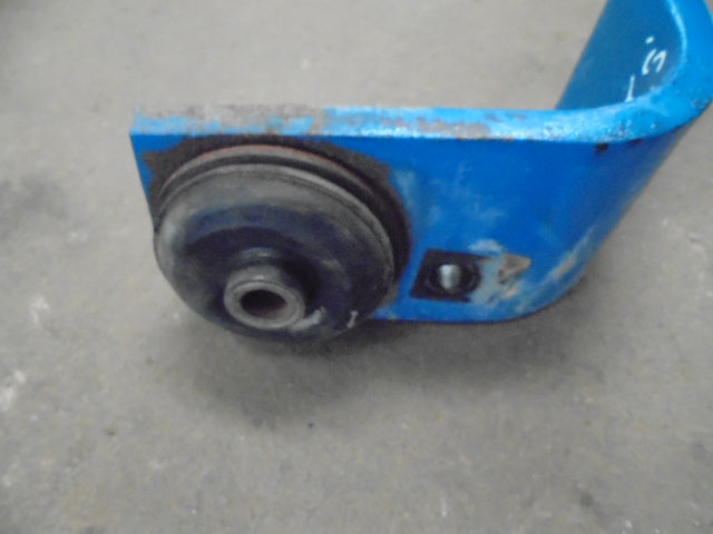 Ford 5610 6610 7610 Super Q Cab Right Hand Front Cab Mounting And Rubber Mounting
