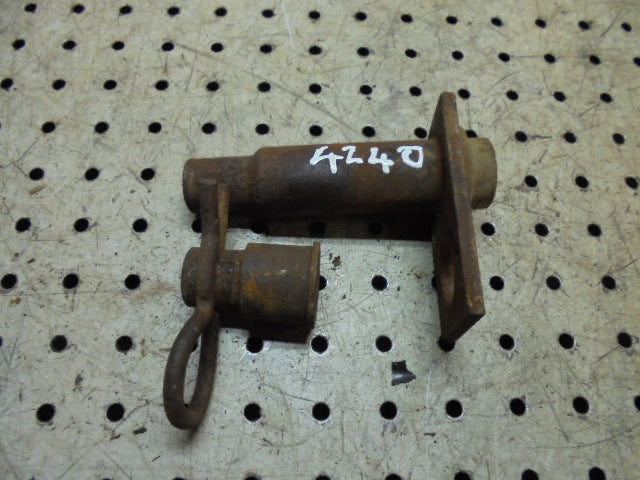 For CASE 895 4230 4240 LOWER HYDRAULIC ARM PINS