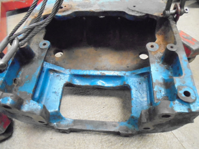 Ford 5610 6610 7610 Super Q Cab 2WD Front Axle Mounting Boulster
