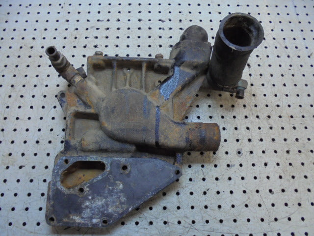 For CASE 4240 / 895 ENGINE WATER PUMP BACK PLATE