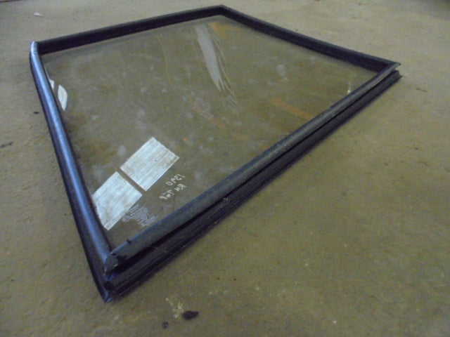 For DAVID BROWN 1290 1390 RH TOP DOOR GLASS & RUBBER
