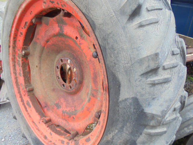 For DAVID BROWN 996 1210 13.6 X 38 WHEEL & TYRE