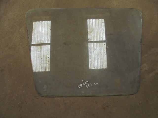 For DAVID BROWN 996 LH SIDE GLASS Q CAB (narrow door)