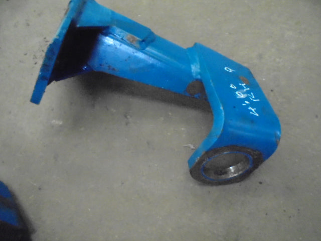 For FORD 4600 Q CAB FRONT MOUNTING BRACKETS LH & RH