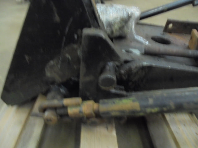 For CASE 42 Series PICK UP HITCH ASSEMBLY