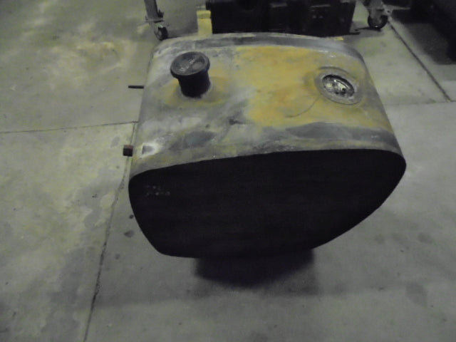 For DAVID BROWN 990 995 996 Q CAB DIESEL TANK