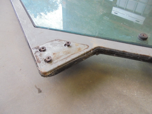 For MASSEY FERGUSON 3000 SERIES RH DOOR ASSEMBLY