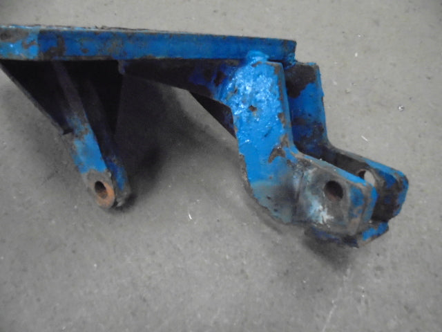 For FORD 5610 6610 7610 LH STABALISER & ASSISTOR RAM BRACKET